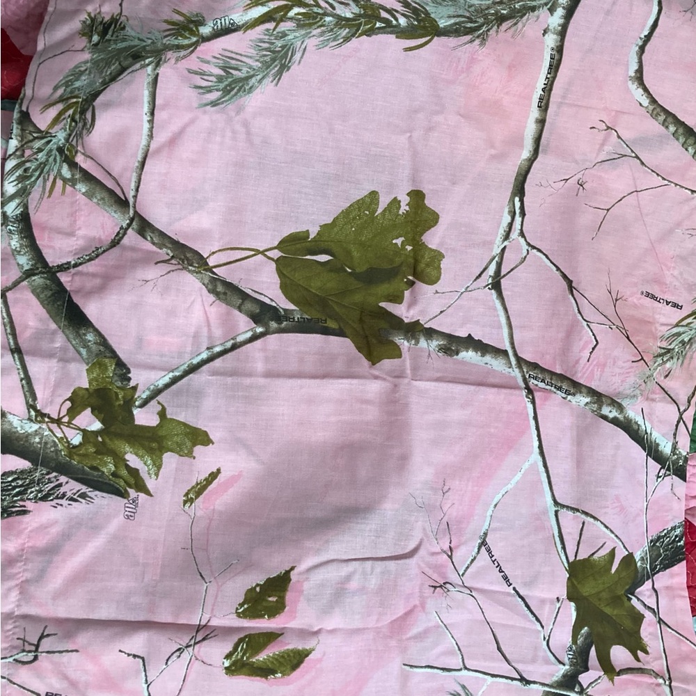 Two realtree pink camouflage king shams